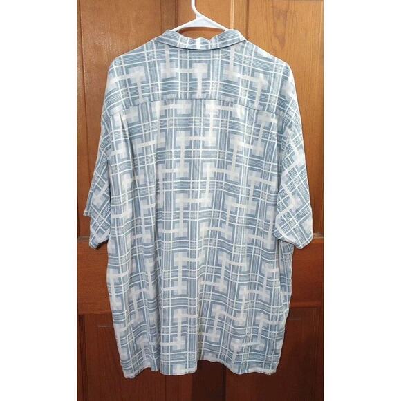 Tommy Bahama Silk shirt Textured Short Sleeve Blue Square Print 2X-Large - Picture 4 of 10